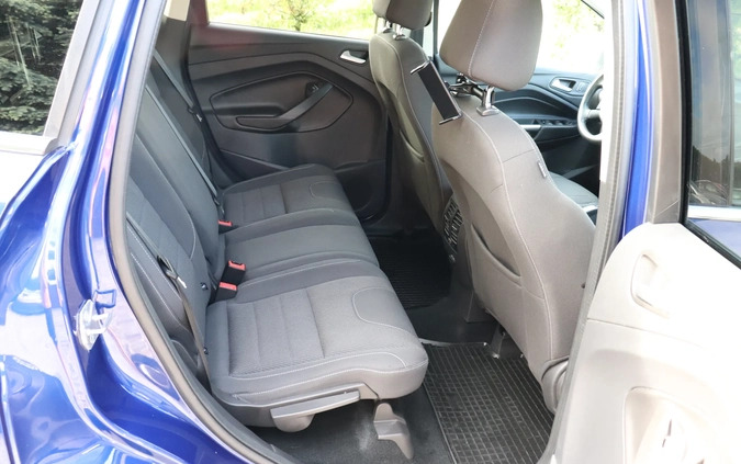 Ford Kuga cena 54950 przebieg: 126452, rok produkcji 2016 z Trzcianka małe 301